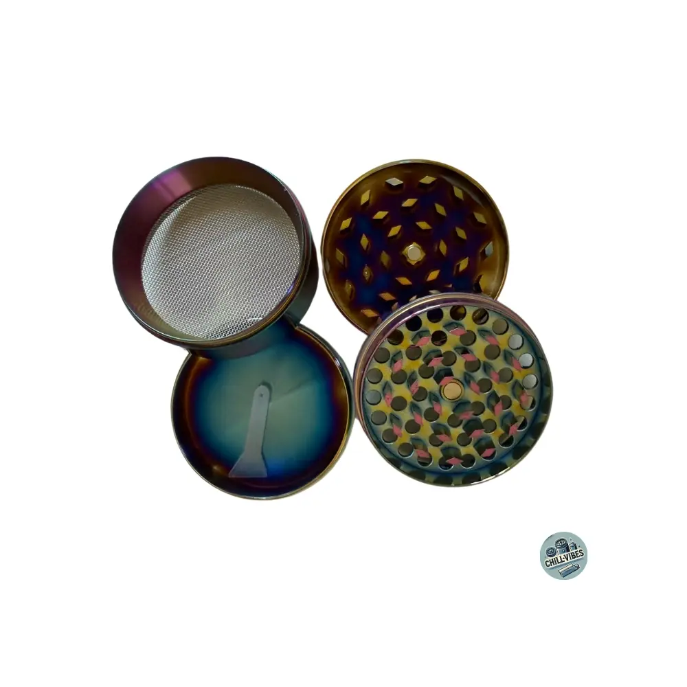ChillVibes_Grinder_Métallique_ Holographique_Effet _Arc_en_ciel_Image_Carroussel2.webp