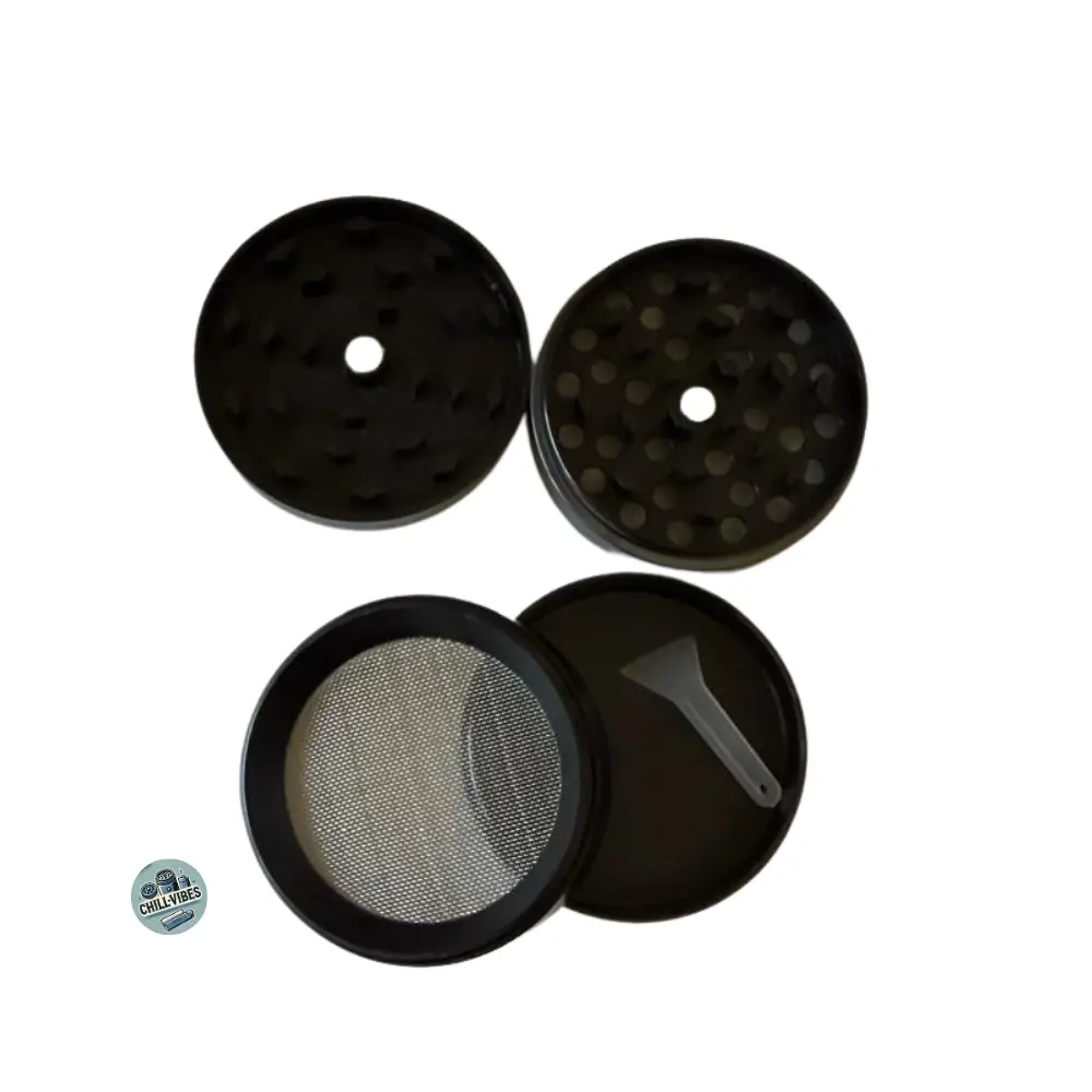 ChillVibes_Grinder_Métallique_Noir3_Image_Carroussel.webp