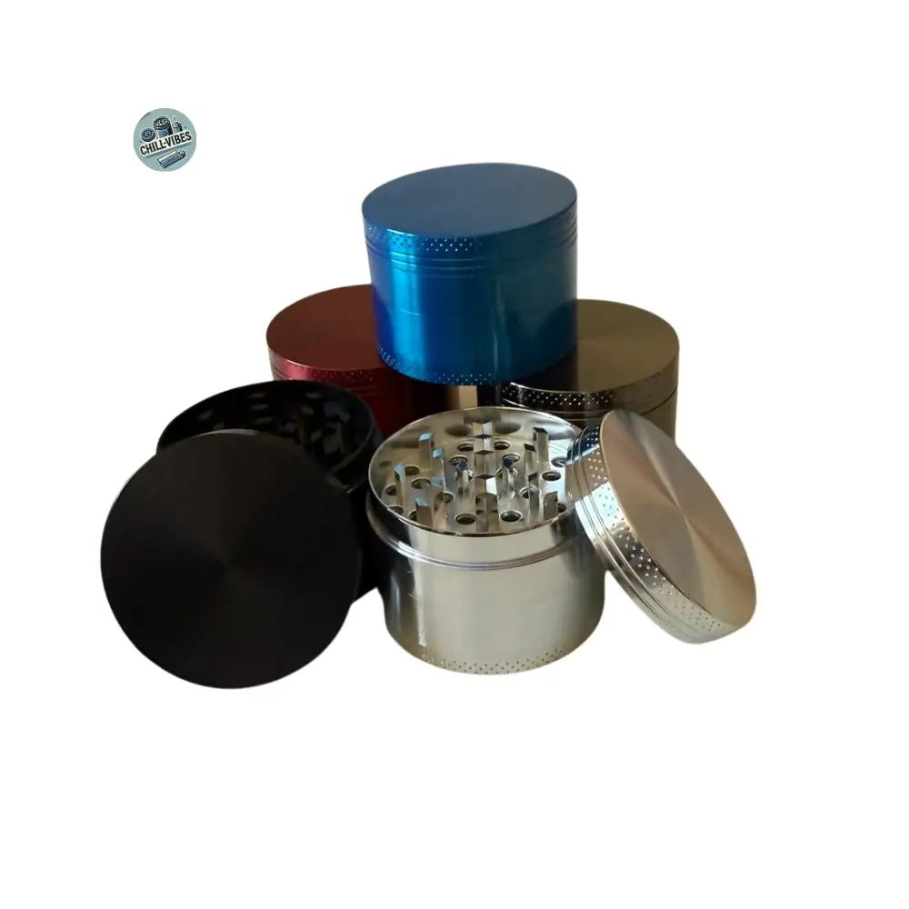ChillVibes_Grinder_Métallique_5couleurs_Rouge_Noir_Bleu_Gris_GunBlack__Image_Carroussel1.webp