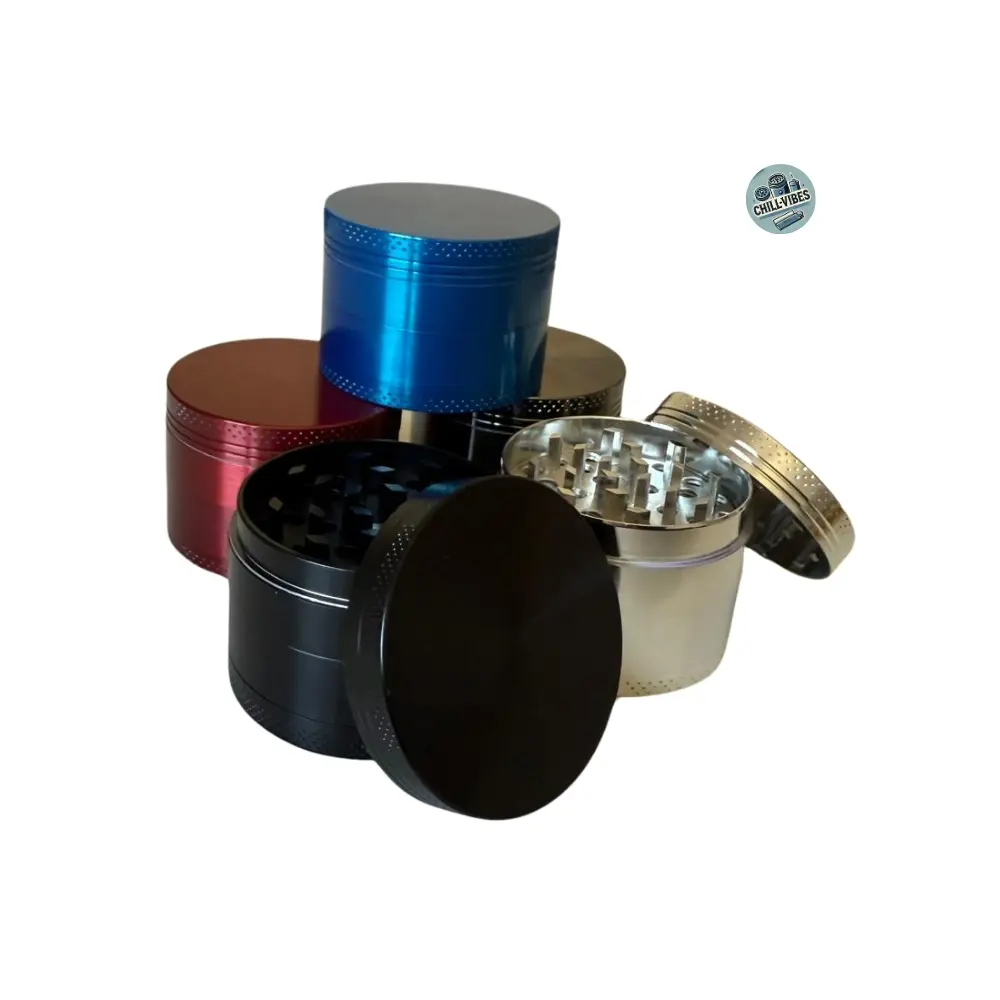 ChillVibes_Grinder_Métallique_5couleurs_Rouge_Noir_Bleu_Gris_GunBlack__Image_Carroussel2.webp
